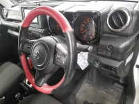 Suzuki JIMNY SIERRA лот № 30163 оценка 4.5  с аукциона в Японии 6