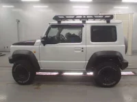 Suzuki JIMNY SIERRA лот № 30163 оценка 4.5  с аукциона в Японии 3