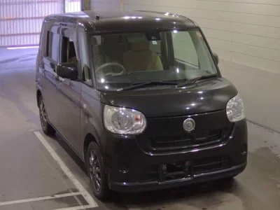 Daihatsu MOVE CANBUS  с аукциона в Японии