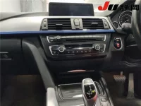 BMW 3-Series лот № 3049 оценка 4  с аукциона в Японии 6