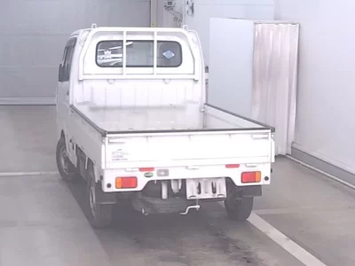 Nissan CLIPPER TRUCK  с аукциона в Японии