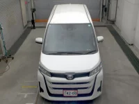 Toyota NOAH лот № 6053 оценка R  с аукциона в Японии 5