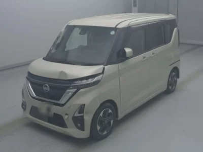 Nissan ROOX  с аукциона в Японии