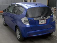 Honda FIT лот № 3076 оценка 4  с аукциона в Японии 1