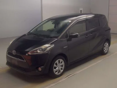 Toyota SIENTA  с аукциона в Японии