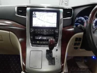 Toyota VELLFIRE лот № 3047 оценка 3.5  с аукциона в Японии 6