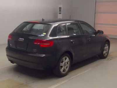 Audi A3  с аукциона в Японии