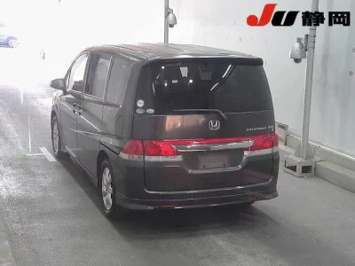 Honda STEP WAGON  с аукциона в Японии
