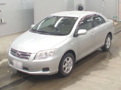 Toyota COROLLA AXIO  с аукциона в Японии