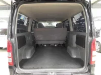 Toyota HIACE VAN лот № 30202 оценка 3  с аукциона в Японии 8