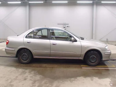 Nissan SYLPHY  с аукциона в Японии