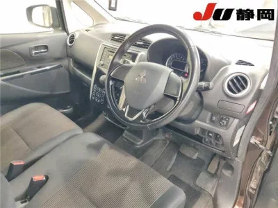 Mitsubishi EK CUSTOM