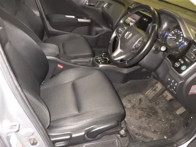 Honda GRACE  с аукциона в Японии