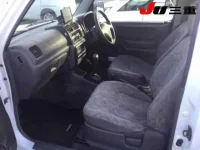 Suzuki JIMNY лот № 58 оценка 3.5  с аукциона в Японии 2