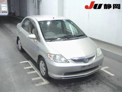 Honda FIT  с аукциона в Японии