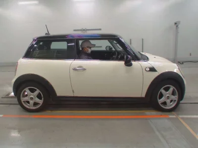 BMW MINI