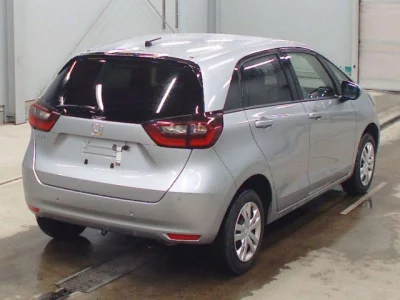 Honda FIT  с аукциона в Японии