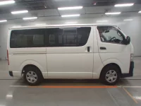 Toyota REGIUS ACE VAN лот № 30213 оценка 3.5  с аукциона в Японии 2
