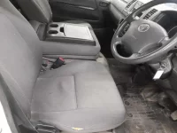 Toyota REGIUS ACE VAN лот № 30213 оценка 3.5  с аукциона в Японии 7