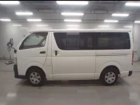 Toyota REGIUS ACE VAN лот № 30213 оценка 3.5  с аукциона в Японии 3