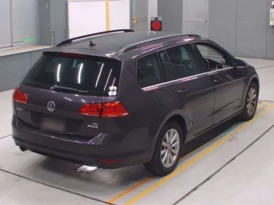 Volkswagen GOLF VARIANT