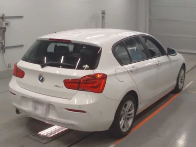 BMW 1-Series  с аукциона в Японии