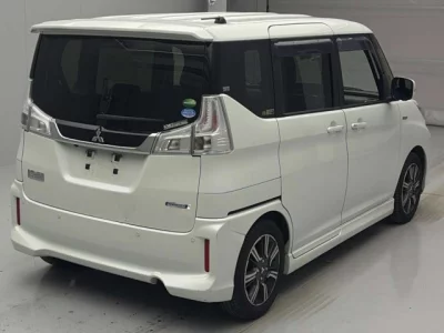 Mitsubishi DELICA D2