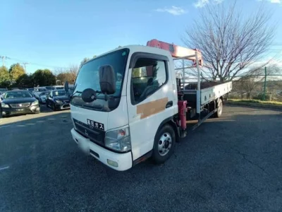 Mitsubishi CANTER  с аукциона в Японии