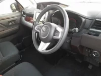 Toyota ROOMY лот № 10039 оценка 3.5  с аукциона в Японии 6