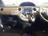 Toyota SIENTA лот № 10041 оценка 3.5  с аукциона в Японии 8