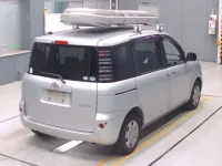 Toyota SIENTA лот № 10041 оценка 3.5  с аукциона в Японии 1