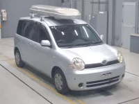 Toyota SIENTA лот № 10041 оценка 3.5  с аукциона в Японии 4