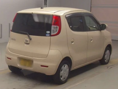 Nissan MOCO  с аукциона в Японии