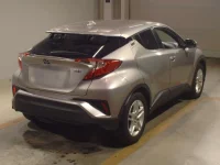Toyota C-HR лот № 185 оценка 4  с аукциона в Японии 1