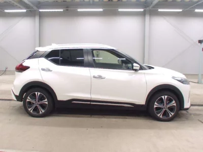 Nissan KICKS  с аукциона в Японии