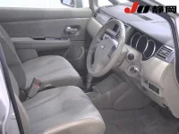 Nissan TIIDA лот № 564 оценка 3.5  с аукциона в Японии 2