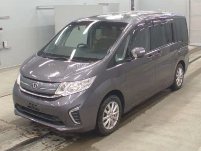 Honda STEP WAGON  с аукциона в Японии