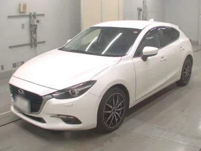 Mazda AXELA  с аукциона в Японии