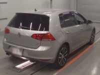 Volkswagen GOLF лот № 38036 оценка 4.5  с аукциона в Японии 1