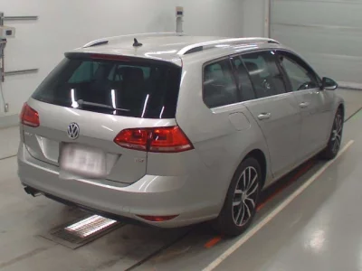 Volkswagen GOLF VARIANT