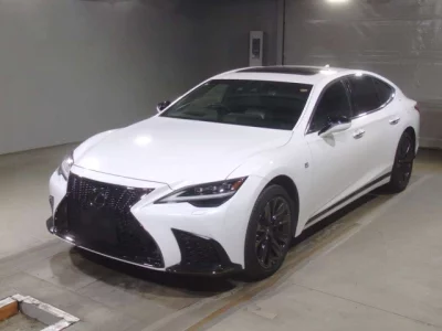 Lexus LS  с аукциона в Японии