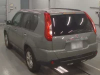 Nissan X-TRAIL лот № 30246 оценка 3.5  с аукциона в Японии 5