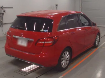 Mercedes-Benz B CLASS