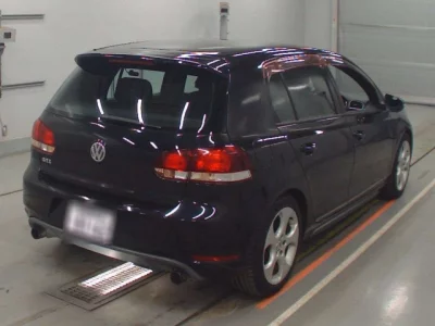 Volkswagen GOLF  с аукциона в Японии