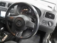 Volkswagen POLO лот № 38041 оценка 3.5  с аукциона в Японии 6