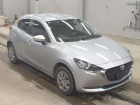 Mazda MAZDA2 лот № 3107 оценка 4  с аукциона в Японии 4
