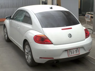 Volkswagen THE BEETLE