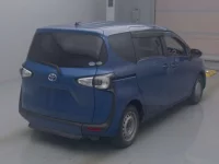 Toyota SIENTA лот № 6901 оценка 3.5  с аукциона в Японии 1