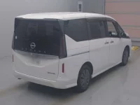 Nissan SERENA лот № 6906 оценка 4  с аукциона в Японии 1