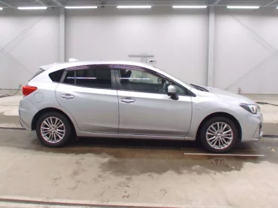 Subaru IMPREZA  с аукциона в Японии